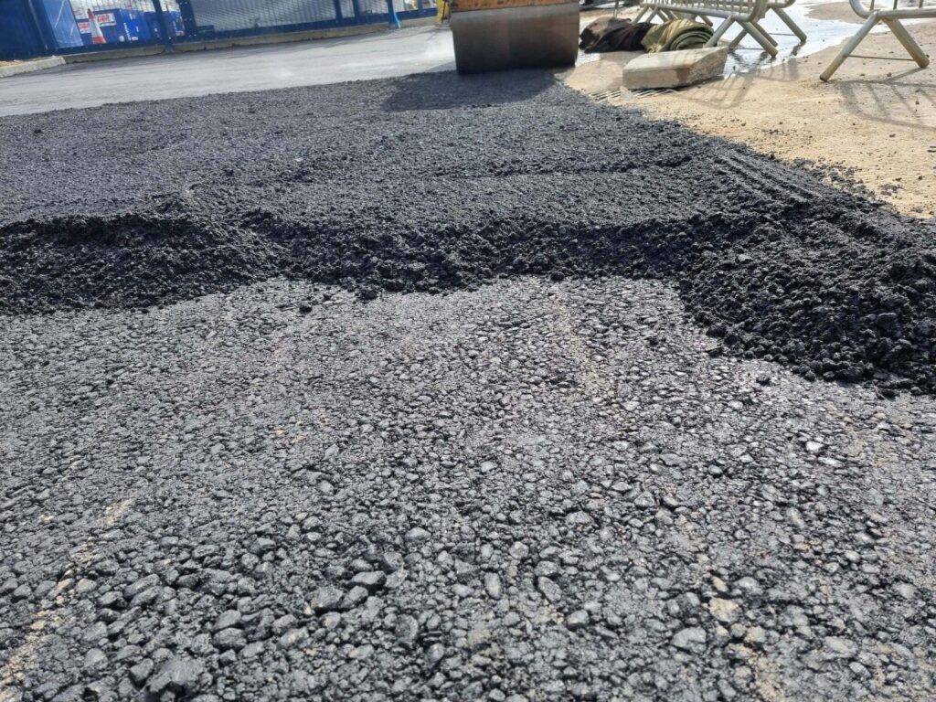 This is tarmac being laid by NS Driveways Billingshurst